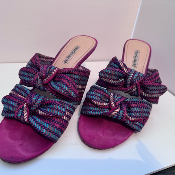 Beautiful size 11, Charles David Fuschia, green, blue, and cream colors. - Picture 4 of 7